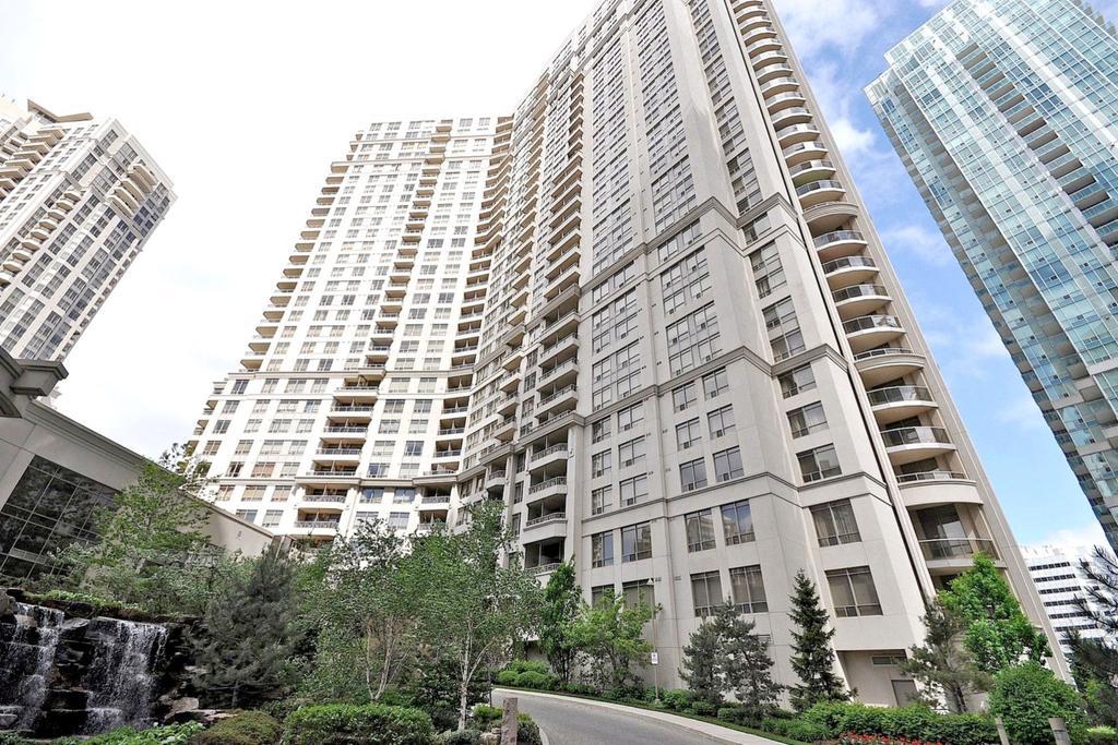 Napa Furnished Rental Apartments Square One Mississauga Habitación foto