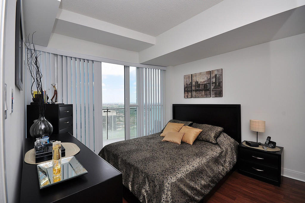 Napa Furnished Rental Apartments Square One Mississauga Habitación foto